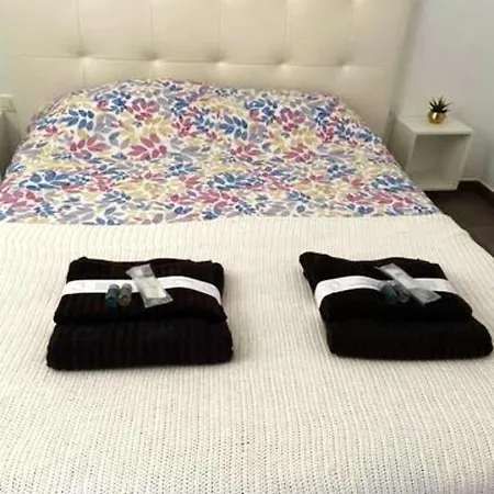 2 Bedrooms Appartement With Sea View Enclosed Garden And Wifi At Bajamar 1 Km Away From The Beach * Bajamar (La Laguna)